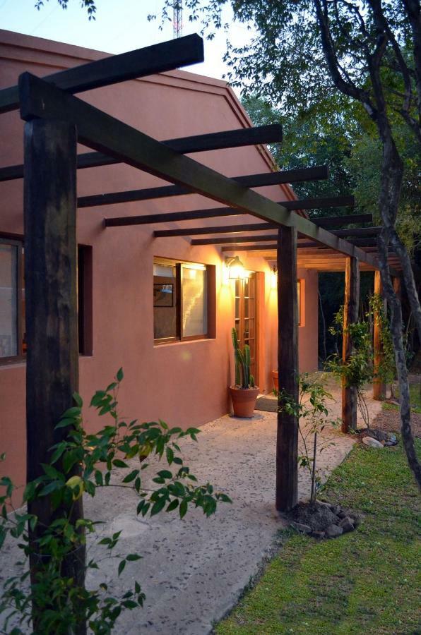 Posada Che Teindy Colonia Carlos Pellegrini  Extérieur photo